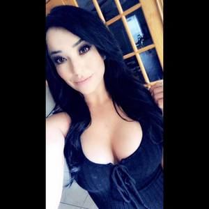 Meet your Posher, Ivonne